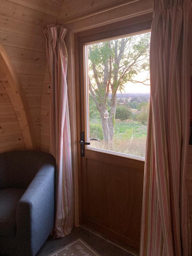 Rabbit Glamping Pod School House Farm Hotel Leighton  Exterior foto